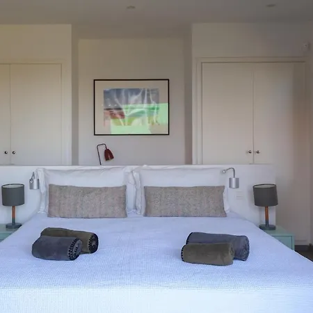 Exceptional Sea View And Private Villa